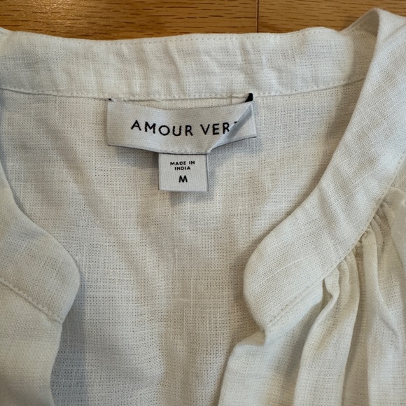 Amour Vert Dawn Linen Blouse - Picture 2 of 4